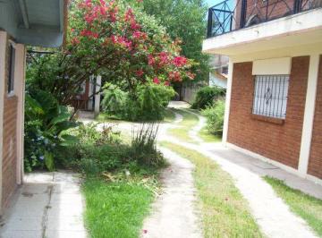 Departamento de 3 ambientes, Esteban Echeverría · Depto. de 3 Ambientes con Cochera