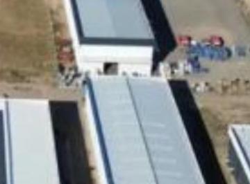 Bodega-Galpón · 1500m² · Nave con Renta 1500 m² Polo 52