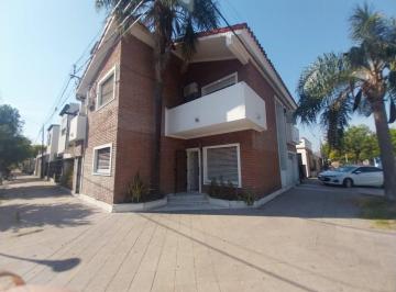 Casa · 177m² · 4 Ambientes · 1 Cochera · Se Vende Casa Centro de Reconquista