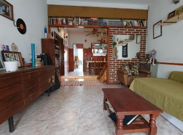Casa · 115m² · 3 Ambientes · 2 Cocheras · Venta Casa 3 Amb C Cochera / Quincho I José C Paz