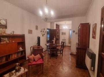 Casa · 72m² · 3 Ambientes · 1 Cochera · Venta Casa Pb 2 Dorm Cochera y Terraza - Guadalupe