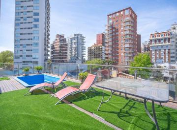 PH · 145m² · 4 Ambientes · 1 Cochera · PH Unico con Terraza Pileta Garage La Lucila