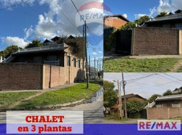 Casa · 361m² · 6 Ambientes · 2 Cocheras · Venta de Casa en Florencio Varela