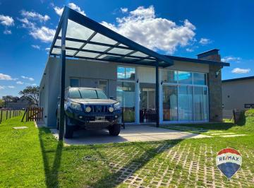 Casa · 203m² · 4 Ambientes · 1 Cochera · Casa 4 Ambientes en Venta en Ezeiza a Estrenar