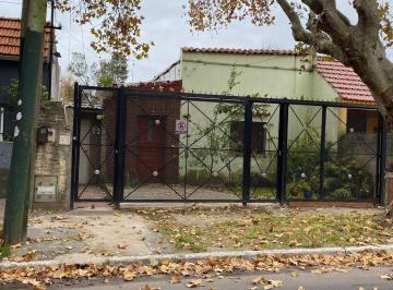 PH · 81m² · 4 Ambientes · PH en Venta en Temperley 3 Ambientes