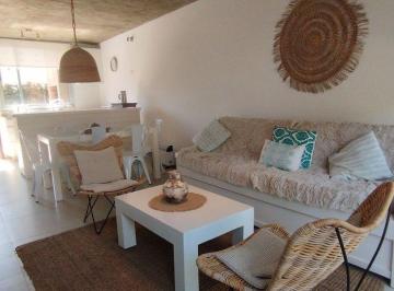 Departamento · 60m² · 3 Ambientes · 1 Cochera · Venta Depto Manantiales, 2 Dormis, Parrillero