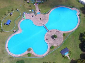 Terreno · 2479m² · Venta Predio Entero Complejo Turistico en Mercedes