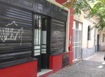 Casa de 5 ambientes, Lomas de Zamora · Oportunidad en Zona Residencial