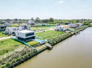 Terreno · 560m² · Terreno en Venta - 560 m² - Villanueva, Tigre