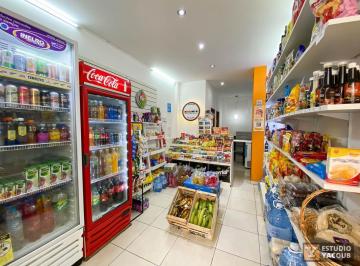 Local comercial · 82m² · 2 Ambientes · Local Comercial en Venta - 82 m² - La Plata