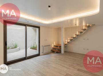 Casa · 114m² · 5 Ambientes · Casa 3 Dorm. - España 1300 - Rosario Centro | Venta