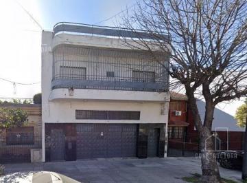 Casa · 300m² · 3 Ambientes · 2 Cocheras · Galpón Depto. S/ Lote Propio en Villa Riachuelo