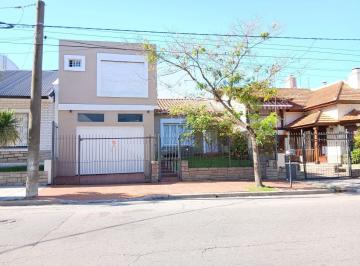 Casa · 200m² · 5 Ambientes · 1 Cochera · Casa en Mar del Plata