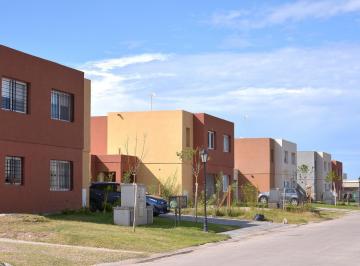 Casa · 100m² · 4 Ambientes · Casa en Venta en Casas de Santa Ana, Villanueva Tigre