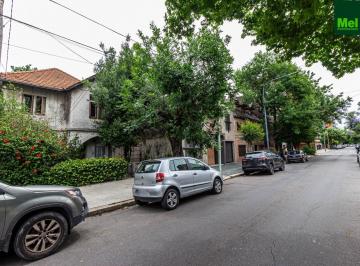 Casa · 192m² · 7 Ambientes · 1 Cochera · Casa Estilo Inglés de 4 Ambientes en Villa Devoto
