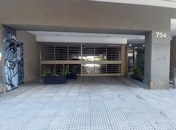Garage , Parque Centenario · Cochera Para Auto, Moto y Bicicletas 19 m²