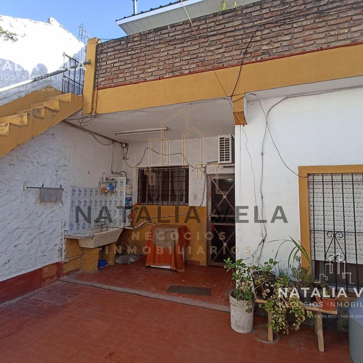 Venta en Bloque Casa + 2 Departamentos en San Francisco Solano – Apto  Crédito, Gba Sur - Zonaprop