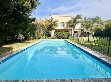 Casa · 204m² · 5 Ambientes · 4 Cocheras · Casa con 3 Dorm., en Venta en Talar del Lago 1