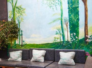 Casa · 318m² · 8 Dormitorios · Casa en Quinta Sección
