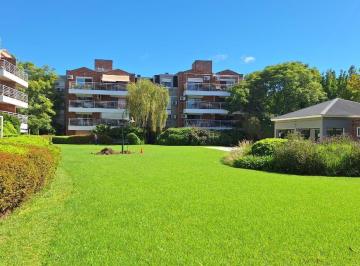 Departamento · 120m² · 5 Ambientes · 3 Cocheras · Muy Lindo Departamento en Venta en San Isidro Bajo en El Condominio Casas del Puerto