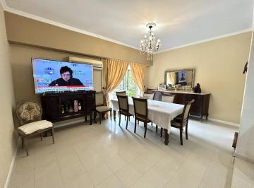 Casa · 280m² · 8 Ambientes · 4 Cocheras · Venta Casa Multifamiliar Caseros