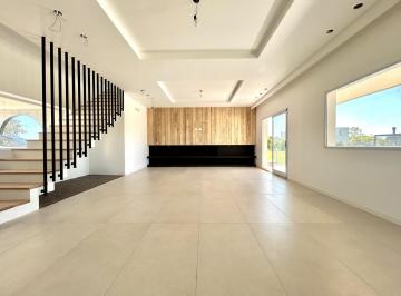 Casa · 170m² · 5 Ambientes · 2 Cocheras · Venta Casa 4 Amb Ceibos a Estrenar