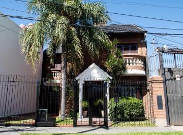 Casa · 172m² · 4 Ambientes · 2 Cocheras · Casa en Venta - Peñaloza 6000 - Santa Fe