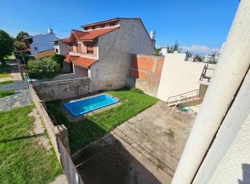 Casa · 178m² · 3 Ambientes · 3 Cocheras · Casa 3 Amb Alquiler Villa Adelina Fondo - Pileta