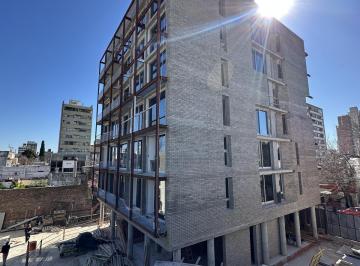 Departamento · 115m² · 4 Ambientes · Venta Departamento 3 Dorm. en Viamonte Al 600