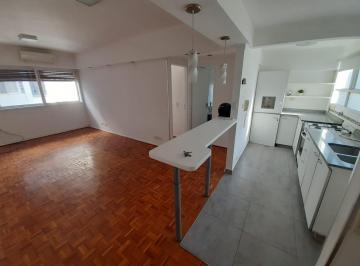 Departamento · 43m² · 2 Ambientes · Departamento 2 Ambientes en Palermorecién Pintado, con 2 Aa, Cocina y Baño Nuevos!