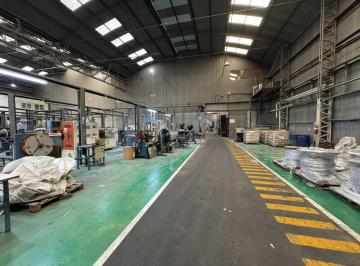 Bodega-Galpón · 8250m² · Nave Industrial en Pablo Podesta de 8250 m² Cubiertos