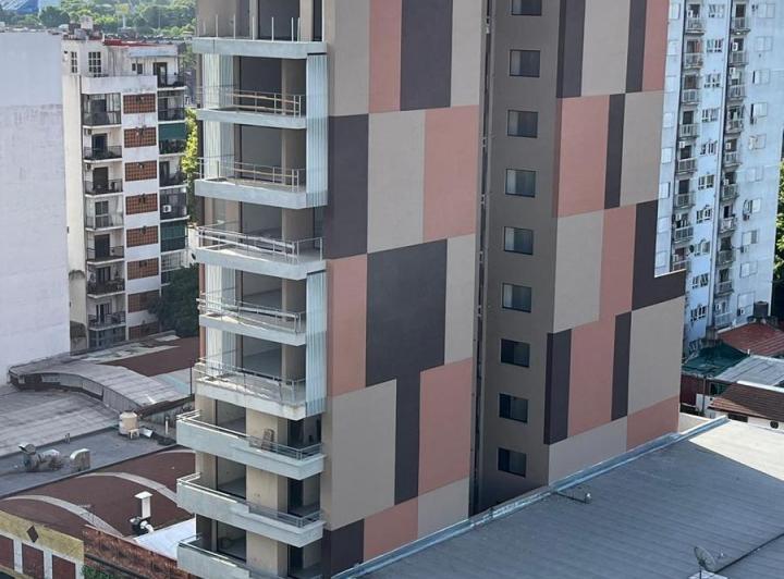 Desarrollo vertical · Rivadavia 10315