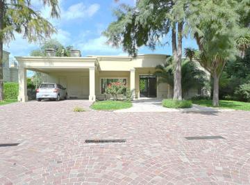 VCO-VC4-983_2 · Casa en Venta 7 Ambientes San Diego