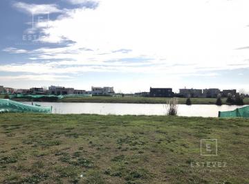 Terreno · 999m² · Lote a La Laguna en Venta, Orientación Norte - Barrio Cerrado, Escobar