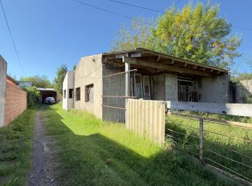 Casa de 8 ambientes, Ranchos · Casa y 3 Departamentos 242 m², Ramon Seijas, Ranchos, Gral Paz.