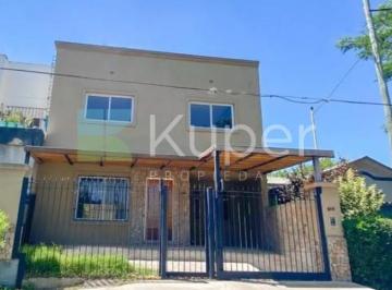 Casa · 220m² · 5 Ambientes · 1 Cochera · Casa en Alquiler en Rincón de Milberg, Tigre, G. B. a. Zona Norte