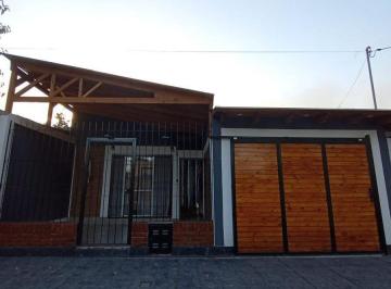 Casa · 120m² · 4 Ambientes · 1 Cochera · Casa en Las Heras 3 Habitaciones