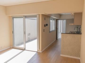 PH de 2 ambientes, Liniers · PH 2 Ambientes con Patio o Terraza en Venta en Liniers | Luminoso y Amplio