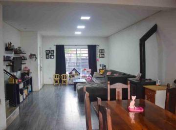 Casa · 140m² · 4 Ambientes · 2 Cocheras · Venta Casa Malvinas Argentinas Apto Credito
