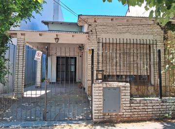 Casa de 2 ambientes, Morón · Hermosa Casa Ubicada en Morón