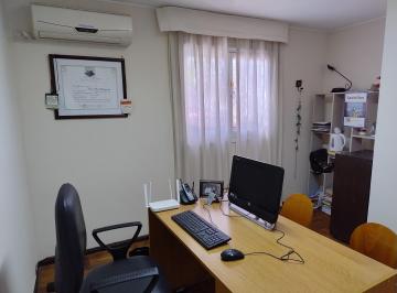 Consultorio de 5 ambientes, Ciudad de Mendoza · Alquilo Consultorios y Oficinas