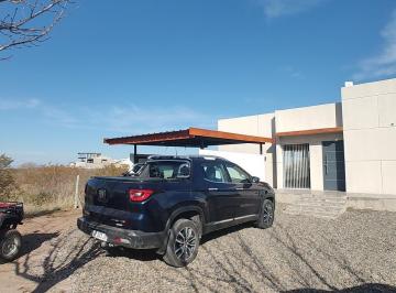 Casa · 105m² · 3 Ambientes · 1 Cochera · Venta Casa en Chocón Medio