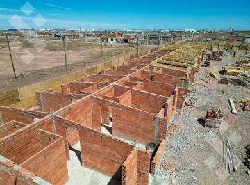 Casa · 52m² · 3 Ambientes · Venta Casa 2 Dorm.