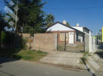 PH · 253m² · Venta, Lote Apto Desarrollo, con 3 Propiedades, Plottier.