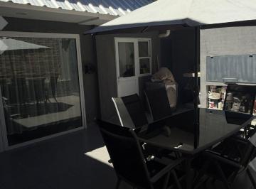 Casa · 126m² · 6 Ambientes · Venta Duplex 2 Dorm - B° m. Belgrano