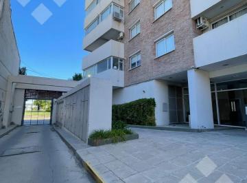 Departamento · 98m² · 4 Ambientes · 1 Cochera · Venta Departamento Tres Dorm. en Neuquén.