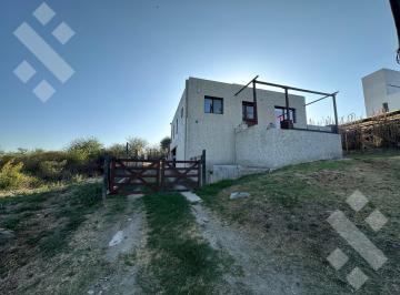 Casa · 160m² · 2 Dormitorios · 2 Cocheras · Venta Casa en Comarca Serrana - Barrio Privado Tierra Alta - Autopista Carlos Paz