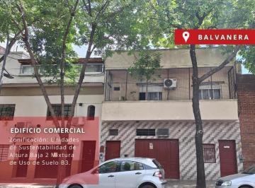 Edificio · 410m² · 1 Cochera · Edificio Comercial en Balvanera