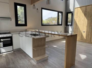Casa · 72m² · 2 Ambientes · 1 Cochera · Casa Venta San Martin de Los Andes. Barrio Amancay a Estrenar!