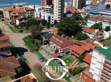 Departamento de 2 ambientes, Villa Gesell · Complejo de 9 Unidades! a m de La Playa! Zona Norte.